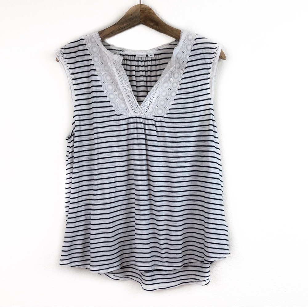 GAP Sleeveless top Stripes with Crochet Large